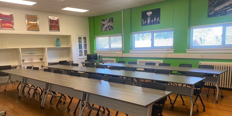 Shared and Private Remote Work Spaces for Lease in Hudson, NC